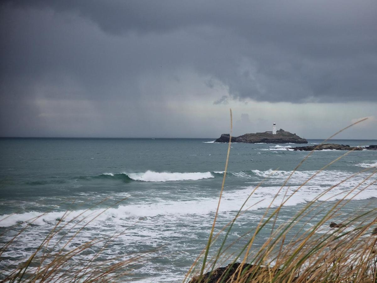 Small Cottage Close To Carbis Bay Beach & St Ives Exterior photo