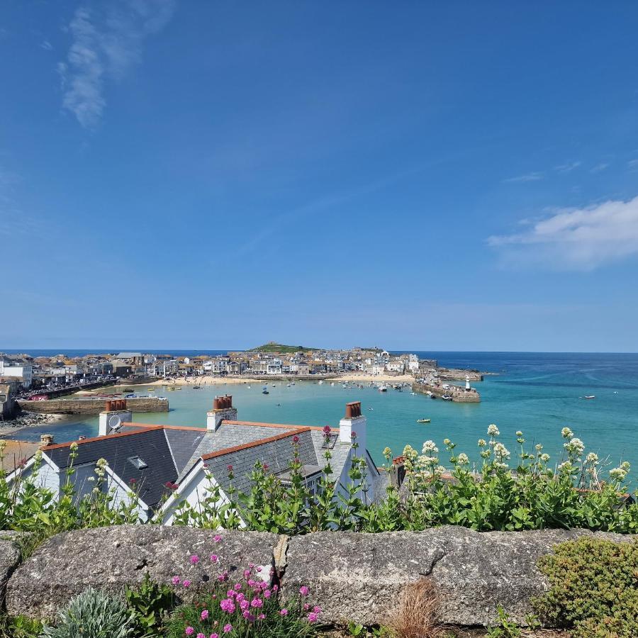 Small Cottage Close To Carbis Bay Beach & St Ives Exterior photo